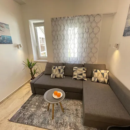Location - Brizo